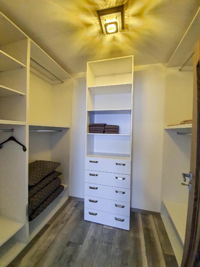Central.Deluxe.Apartament.אורדאה מראה חיצוני תמונה