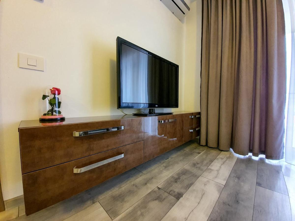 Central.Deluxe.Apartament.אורדאה מראה חיצוני תמונה