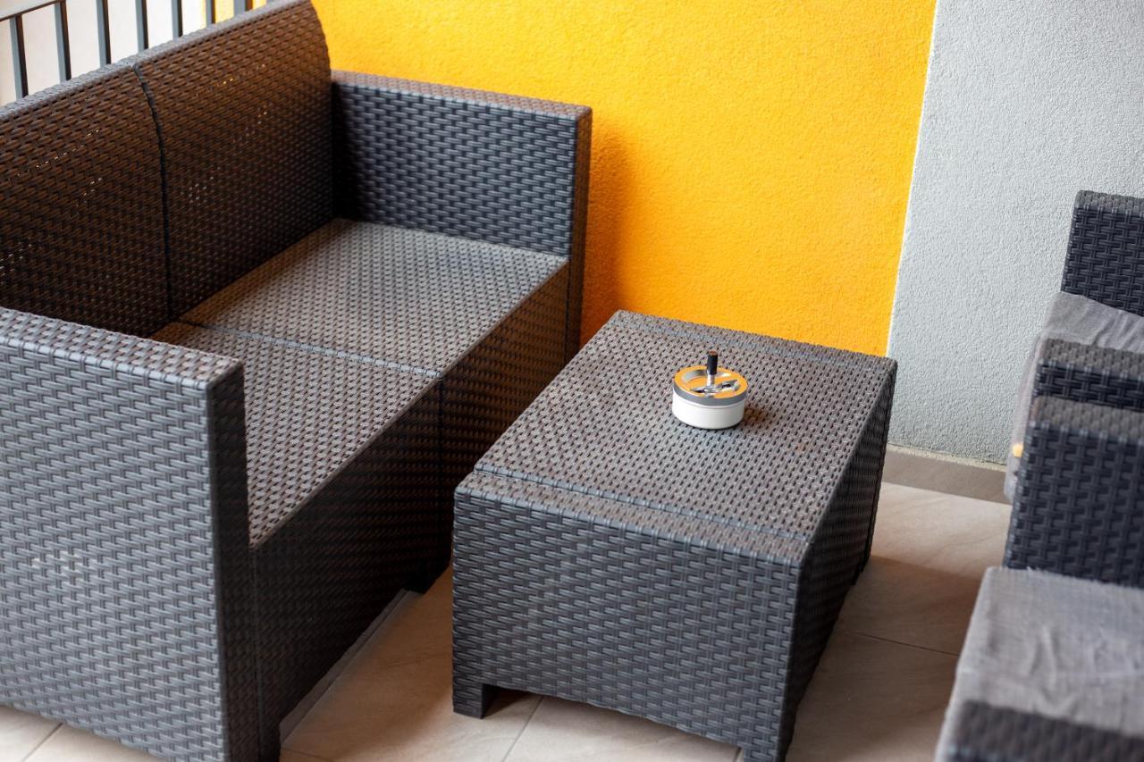 Central.Deluxe.Apartament.אורדאה מראה חיצוני תמונה