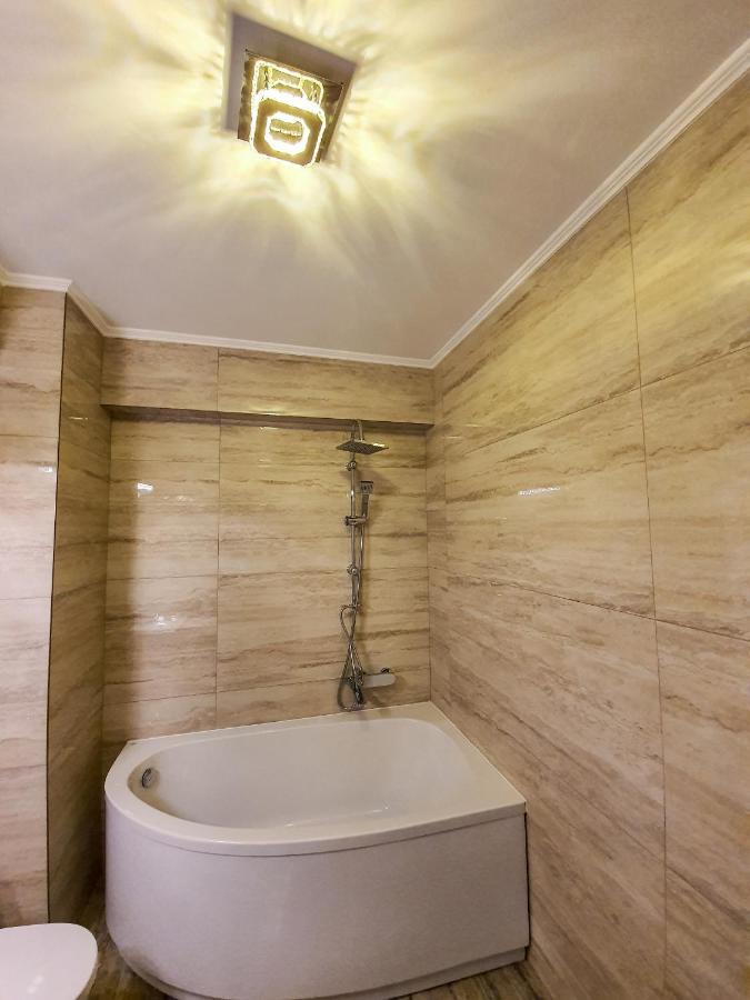 Central.Deluxe.Apartament.אורדאה מראה חיצוני תמונה