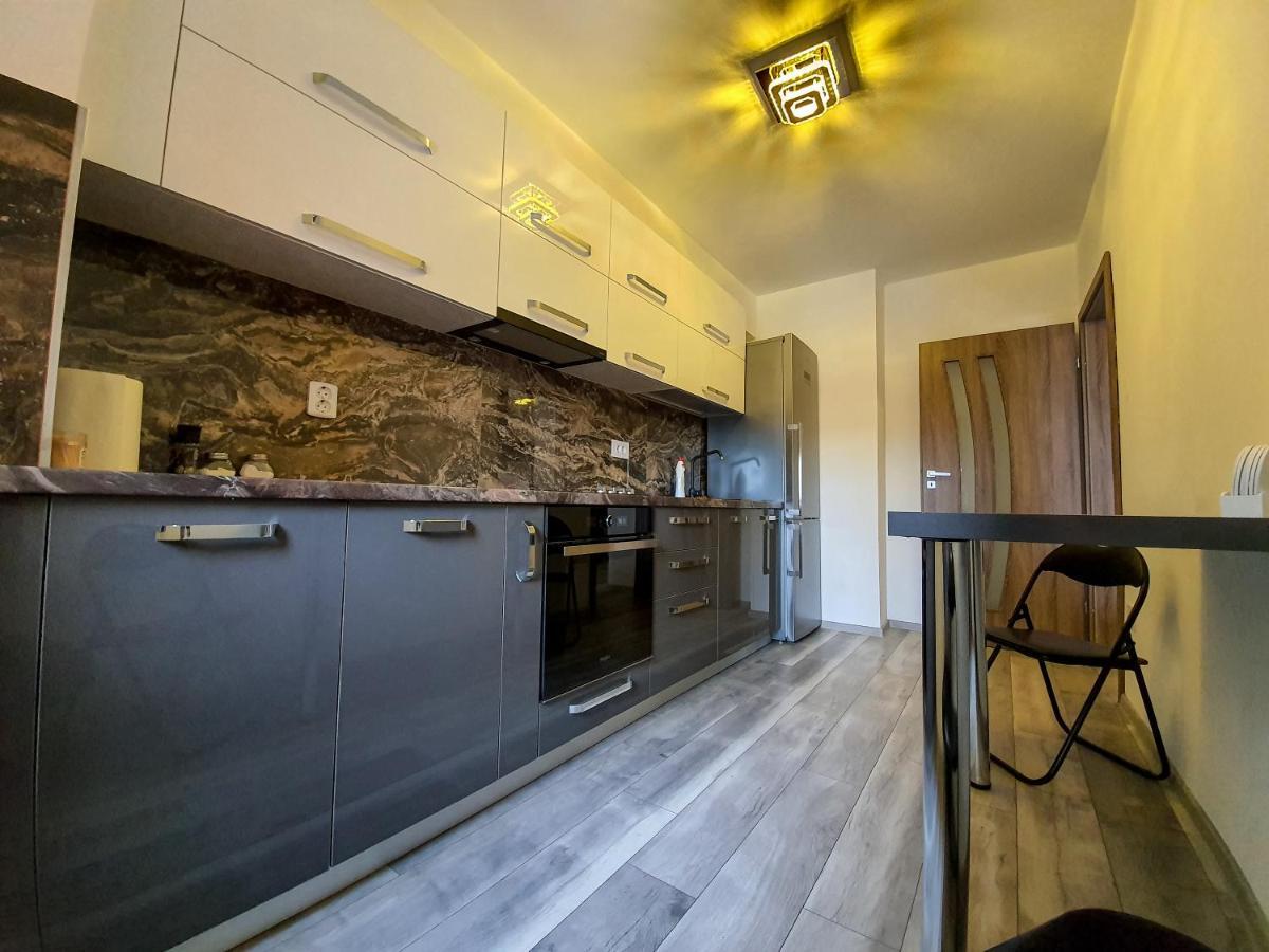 Central.Deluxe.Apartament.אורדאה מראה חיצוני תמונה